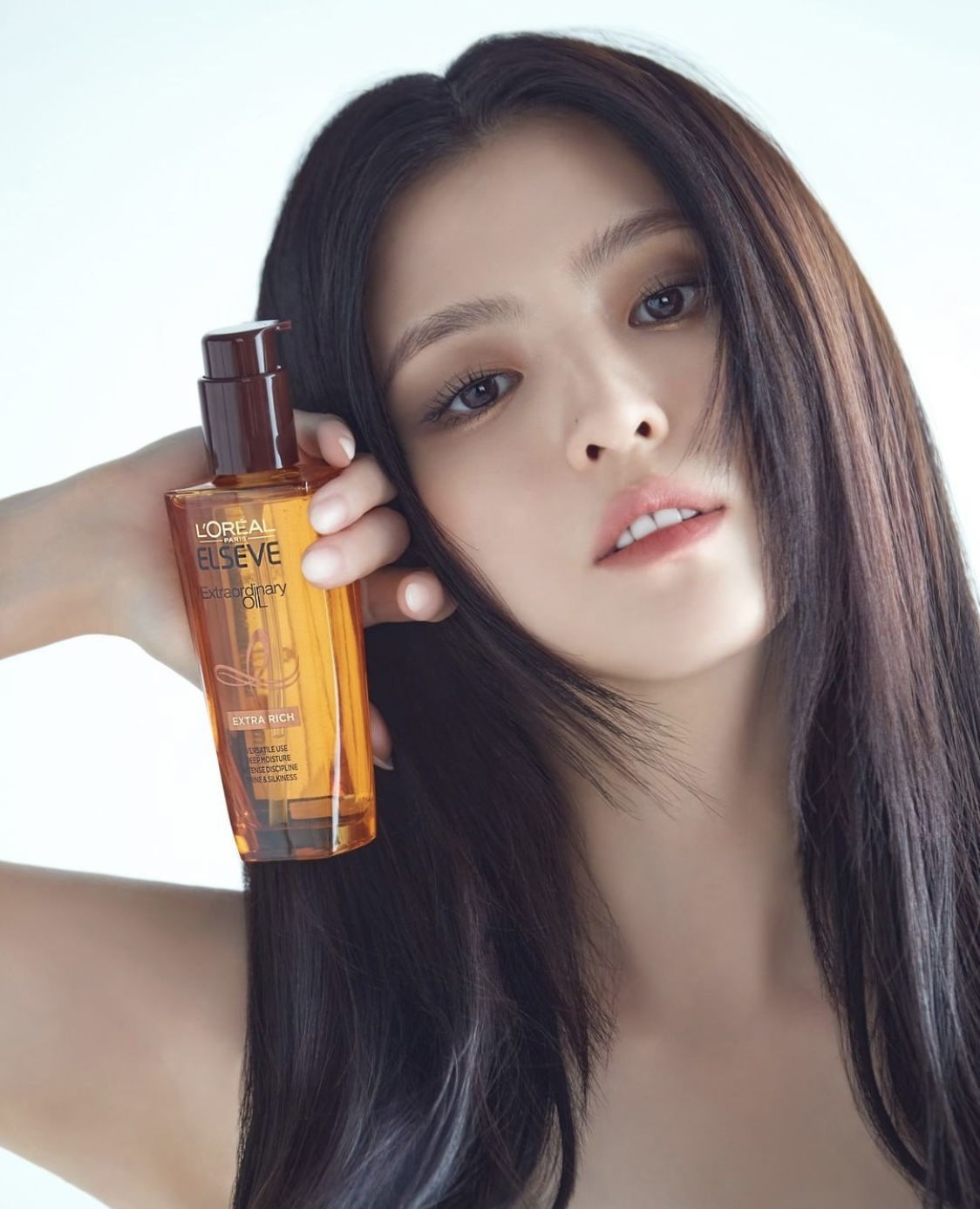 💛 ดูแลผมด้วย L’Oréal Paris — “คุณค่าที่ผมของคุณคู่ควร” 🌿