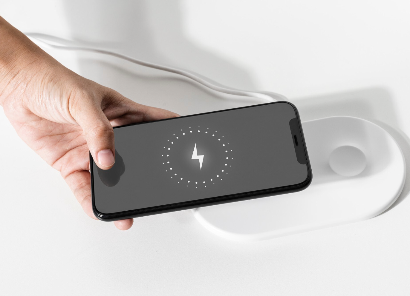 ที่ชาร์จไร้สาย (Wireless Charge) คืออะไร?