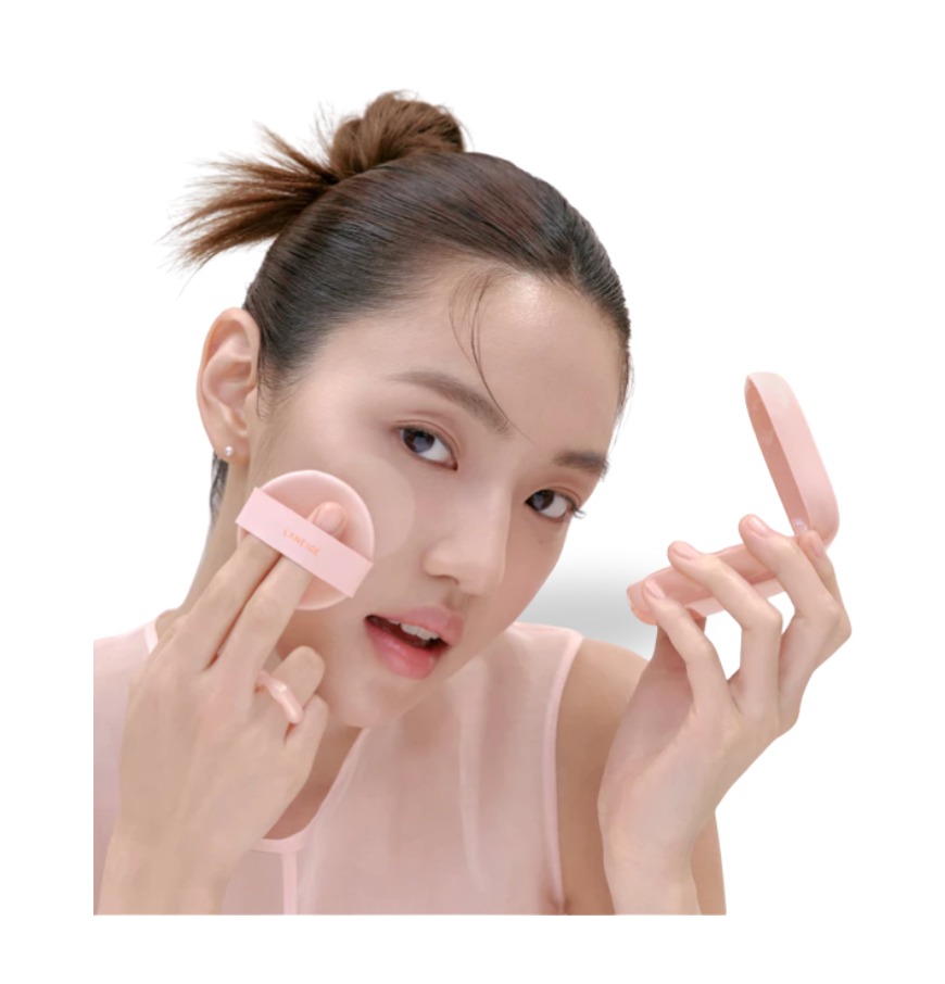 ตบเดียวสวย! ทำความรู้จักคุชชั่นให้ครบ ใช้อย่างไรให้ผิวดูโกลว์แบบมือโปร
