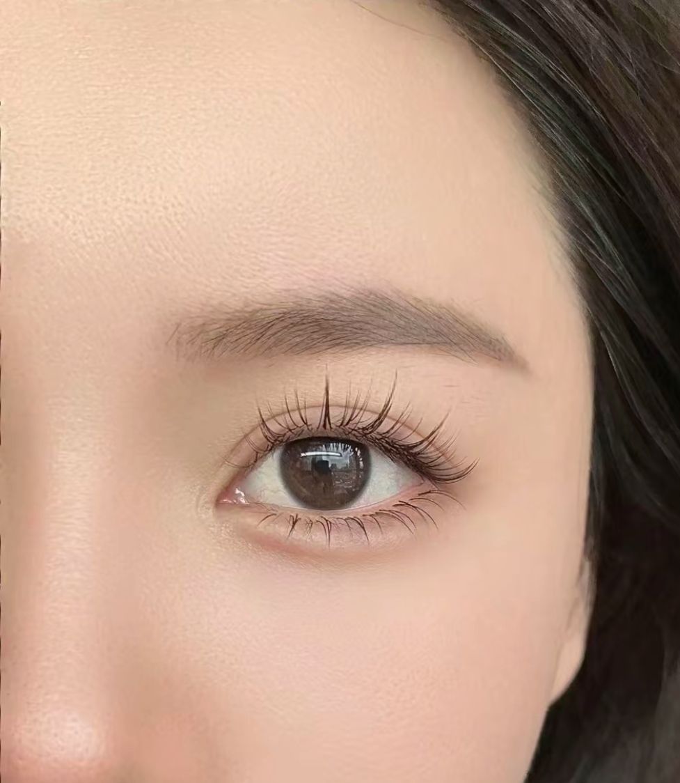 ทำไม “มาสคาร่า” ถึงจำเป็นกับชีวิต และทำไมมันถึงคอมพลีทลุคได้
