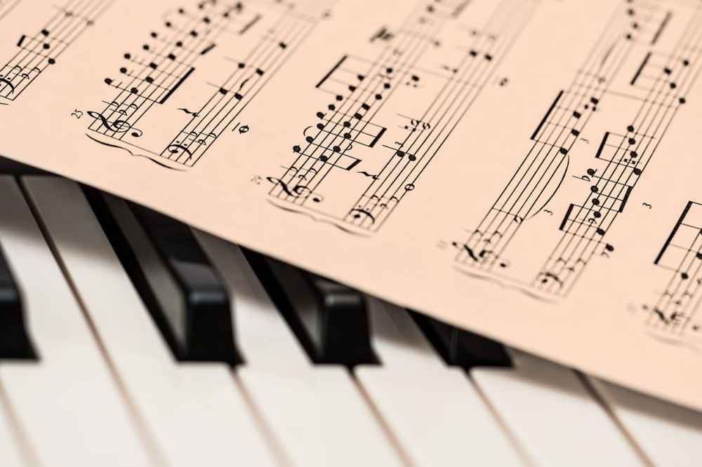 การฟังเพลงคลาสสิกมีประโยชน์อะไรบ้าง?