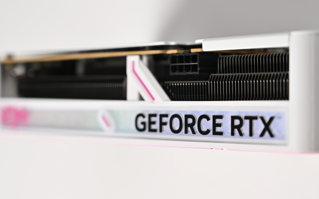 แกะกล่อง iGame GeForce RTX 5060 Ultra W DUO OC 8GB