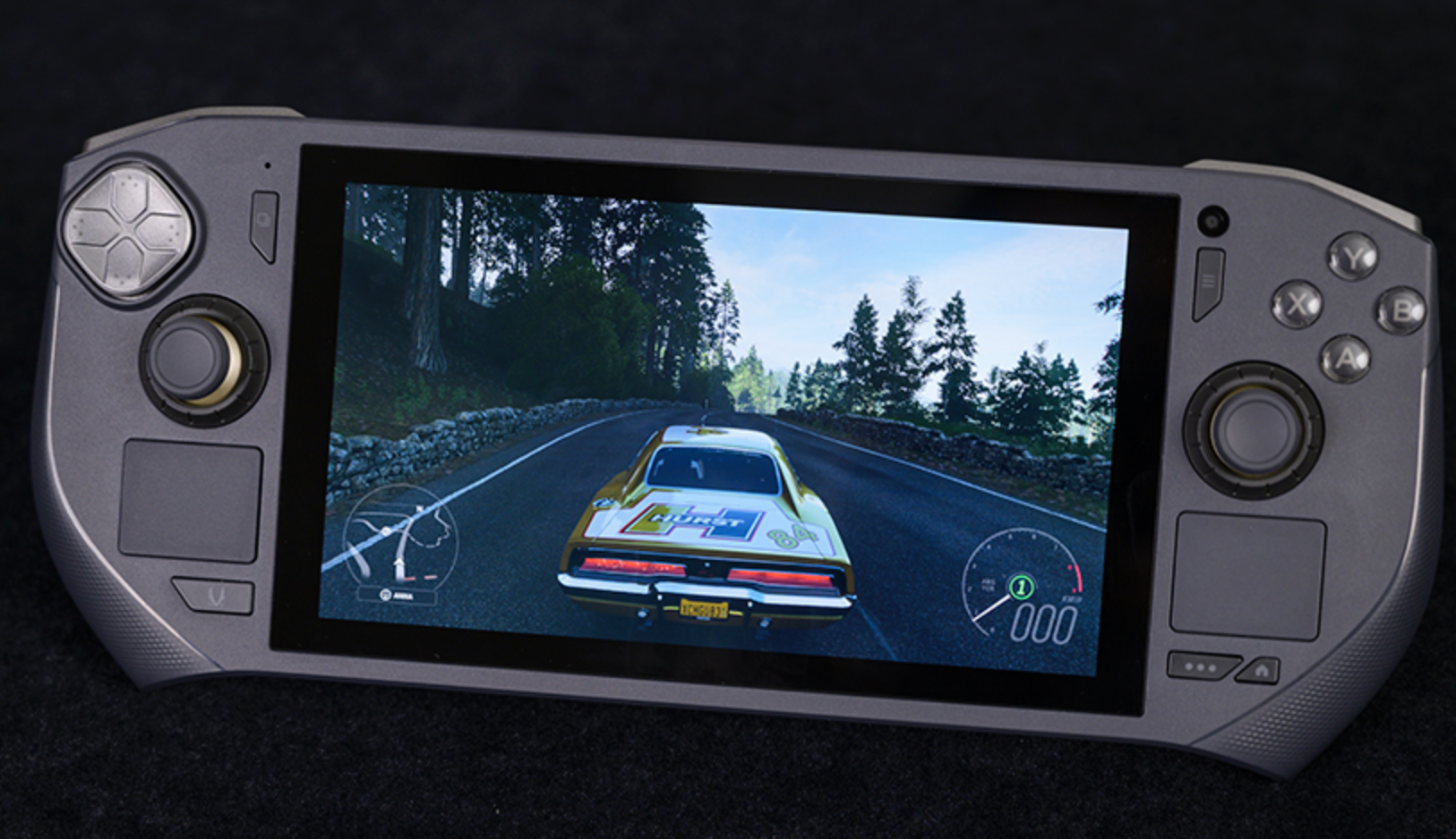 เครื่องเล่นเกมพกพา Zotac ZONE: สวยงามและสนุกสนาน แหล่งแห่งความสุขระหว่างเดินทาง