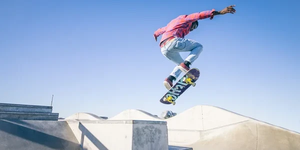 เปิดสถิติน่าตกใจ: ทำไมสเก็ตบอร์ดถึงอันตรายกว่าที่คุณคิด