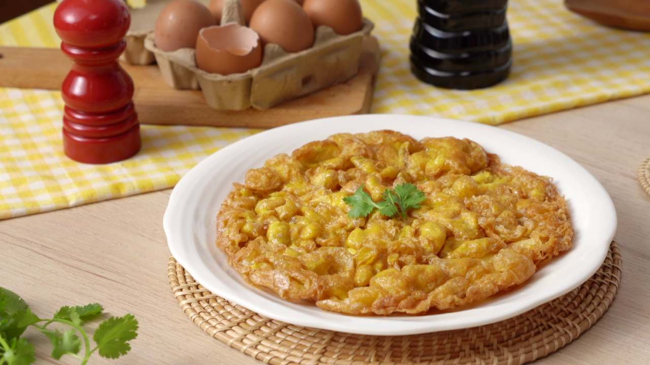 อาหารสำหรับสิ้นเดือน – อร่อย อยู่ท้อง ประหยัด แบบเพื่อนสายกินตัวจริงแนะนำ!