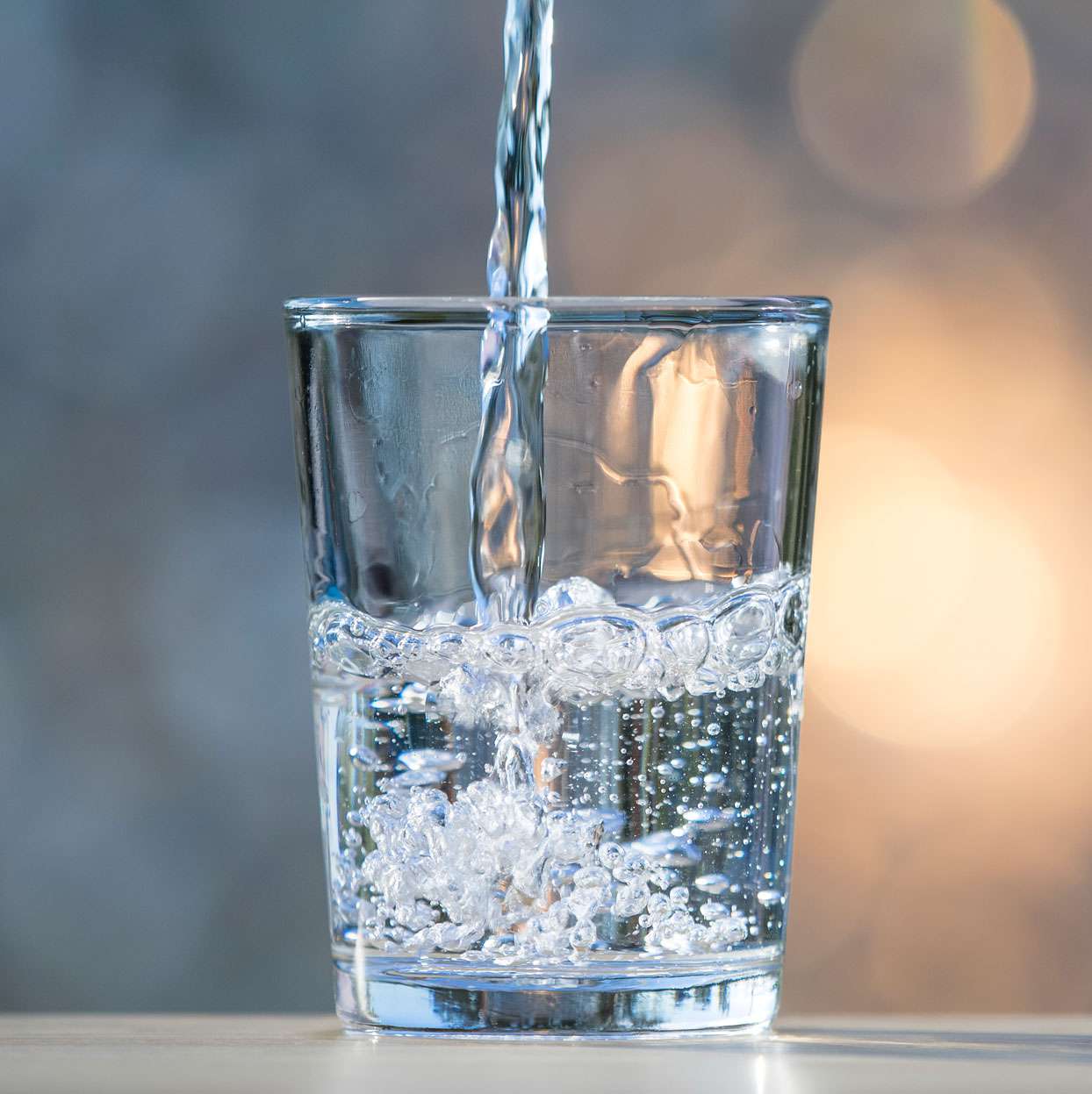 💧น้ำ: ดื่มแค่ไหนถึงจะพอดี? ทำไมร่างกายต้องการน้ำ?