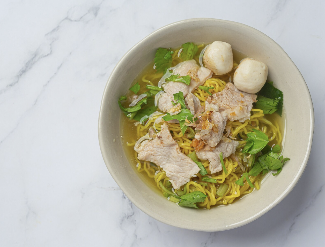 บะหมี่ ทำมาจากแป้ง หรือไข่ไก่ ?