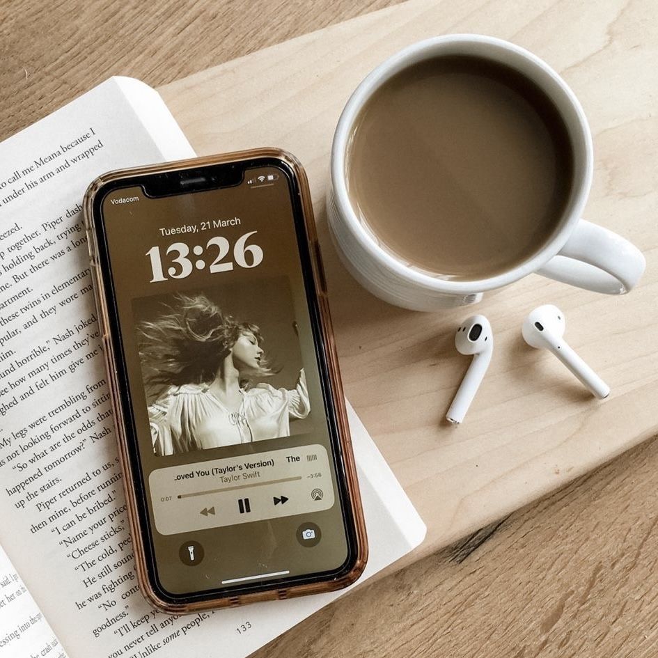 ประโยชน์ของการฟังเพลงตอนทำงาน 🎧✨