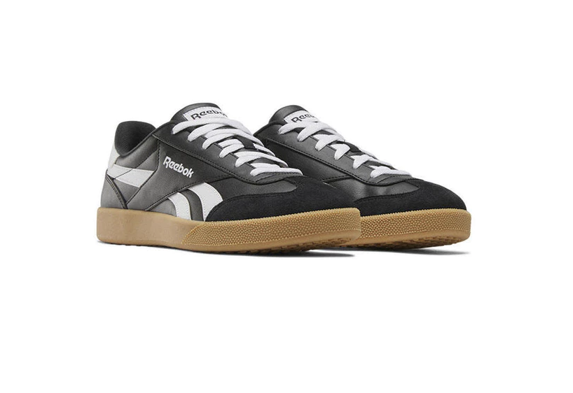 REEBOK รองเท้าเท่ใส่สบาย ดีไซน์คลาสสิกที่ไม่เคยตกยุค