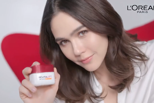 ดูแลผิวหน้าด้วยสกินแคร์ L’Oréal 🌟 เคล็ดลับหน้าอ่อนเยาว์ที่ทุกคนเข้าถึงได้