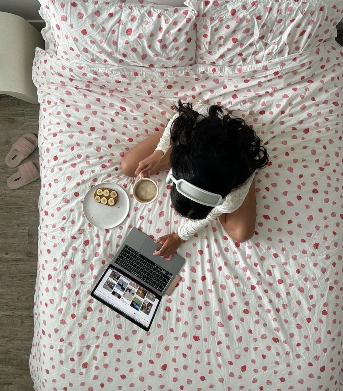 พักแบบไม่รู้สึกผิด Bed Rotting เมื่อ การอยู่เฉย ๆ คือ Self-Care ของคนรุ่นใหม่