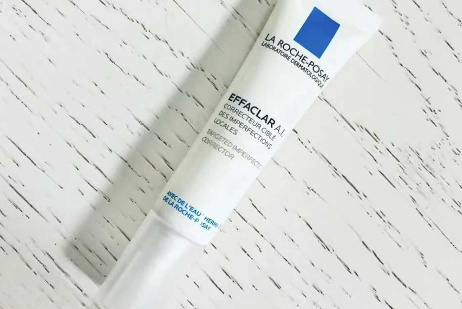 La Roche-Posay Line ดีจริงหรือแค่กระแส ? มุมมองใหม่สำหรับผิวมัน-สิวง่าย-แพ้ง่าย
