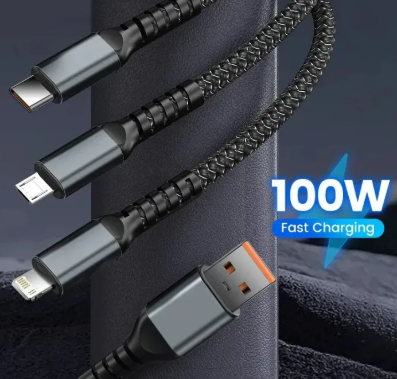 สายชาร์จ All-in-One: บอกลาปัญหาสายพันกันและเพิ่มพื้นที่ในกระเป๋า