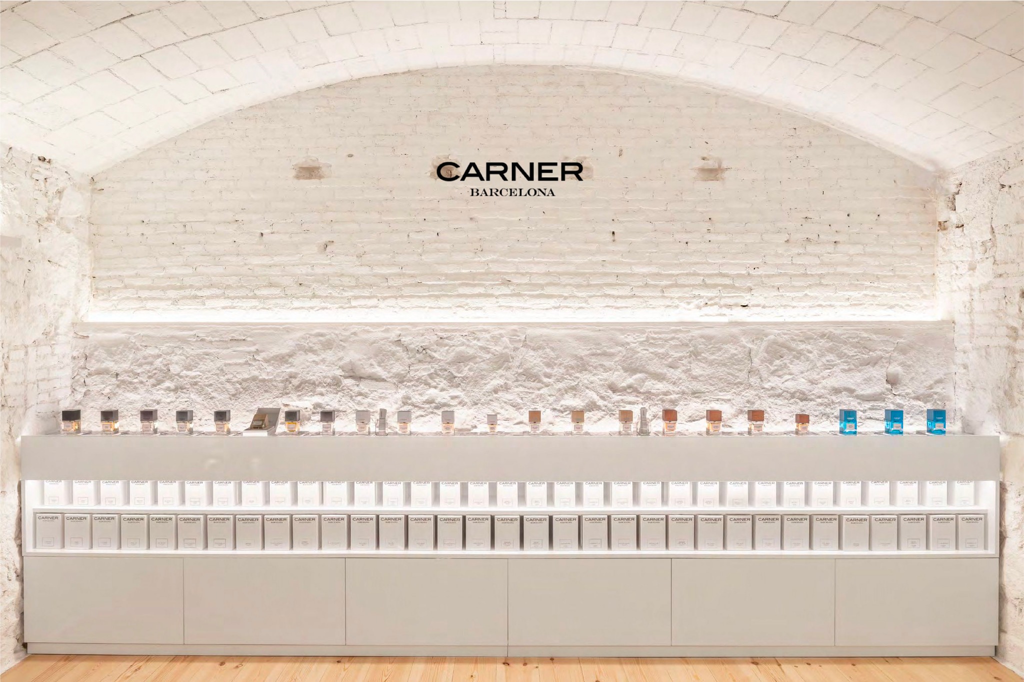 Carner Barcelona: น้ำหอมสร้างฝันแห่งเมดิเตอร์เรเนียน