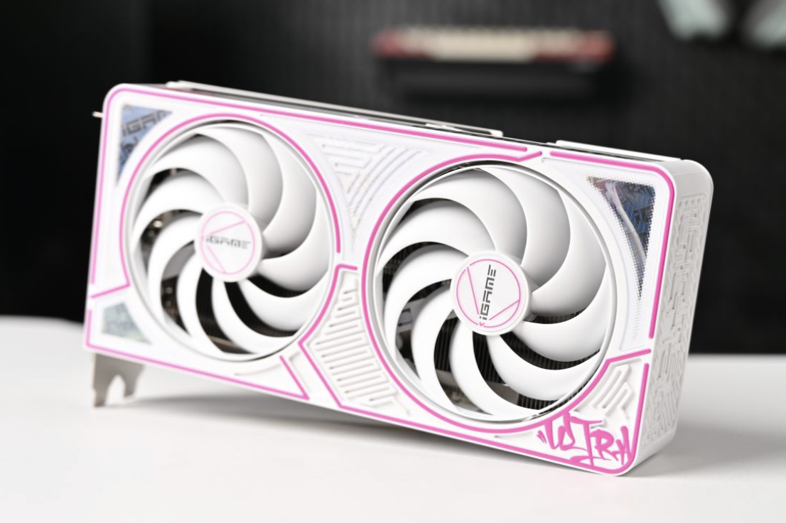 แกะกล่อง iGame GeForce RTX 5060 Ultra W DUO OC 8GB