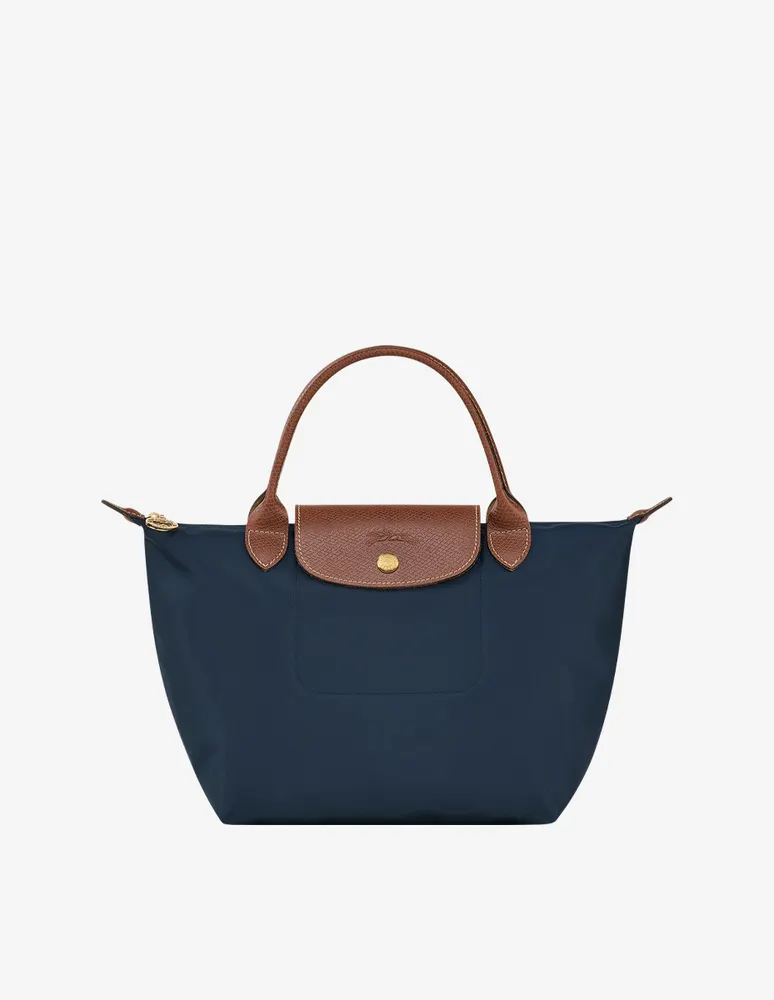 กระเป๋า tote bag ไอเทมที่ชาวแบกบ้านต้องมี!