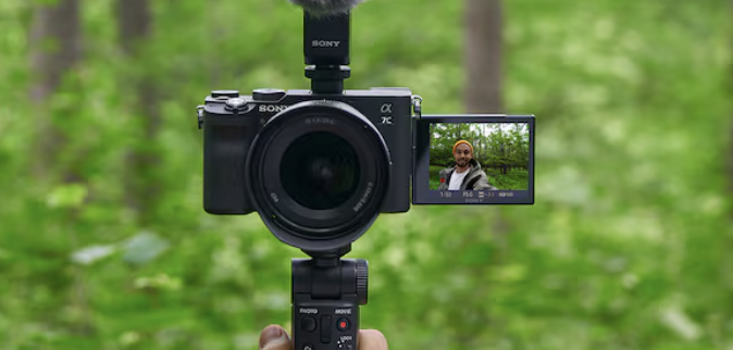 Sony a7C กล้องฟูลเฟรมจิ๋วแต่แจ๋ว พกง่าย ถ่ายเทพ ครบทุกช็อตสำหรับสายคอนเทนต์ยุคใหม่