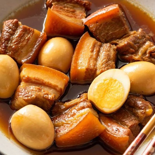 10 พฤติกรรมการกินเหล่านี้ กำลังขโมยชีวิตคุณไปอย่างเงียบๆ! หลายคนยังไม่รู้