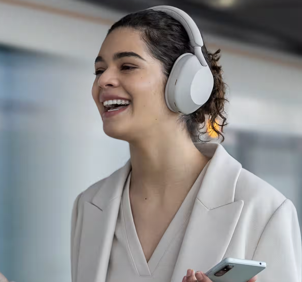 Sony WH-1000XM5 หูฟังตัวเทพจาก Sony