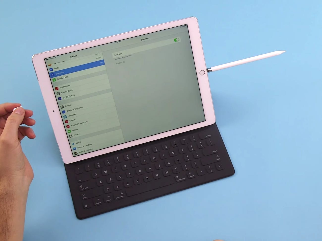 คุณควรเลือก Apple Pencil อย่างไรในปี 2025 เพื่อสร้างแรงบันดาลใจในการสร้างสรรค์สำหรับ iPad ของคุณ?