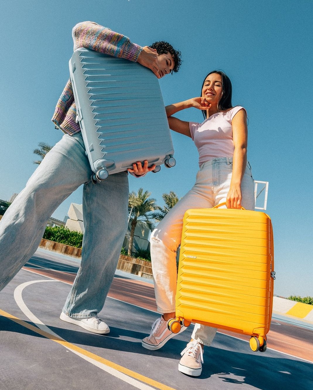 แบรนด์กระเป๋าเดินทางที่ทนทานและดีไซน์ทันสมัย :American Tourister