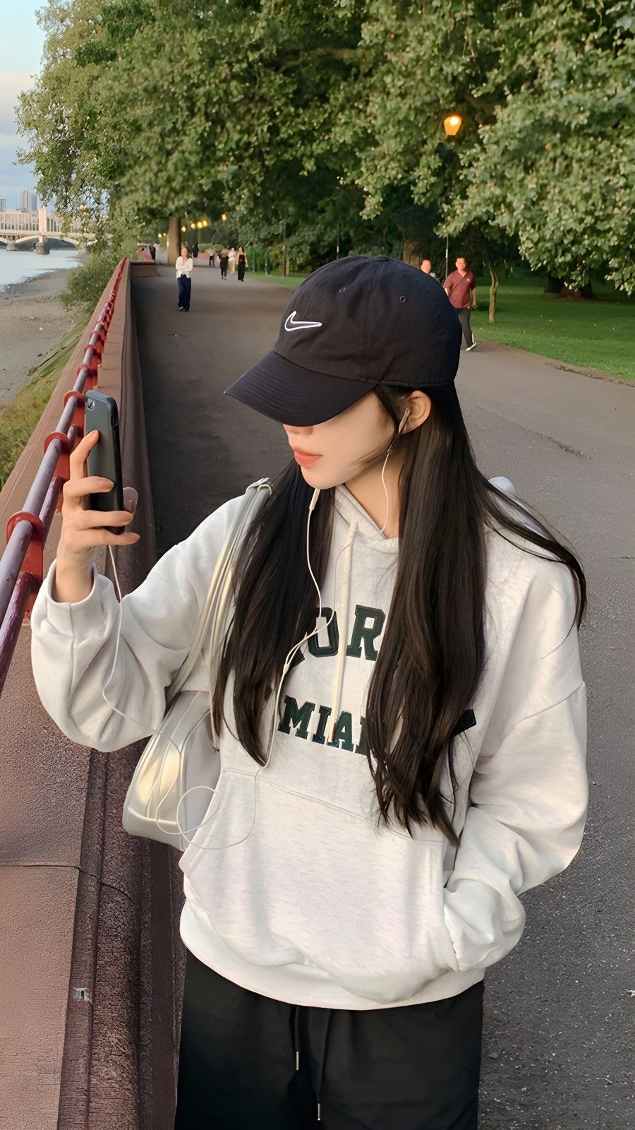 หูฟังมีสาย ของคลาสสิกที่ยังไม่เคยหายไปจากชีวิตประจำวัน