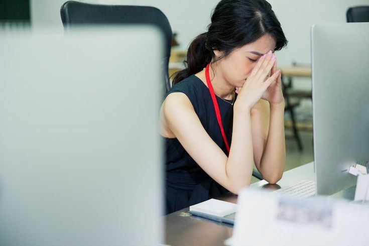 🧑💻 ออฟฟิศซินโดรมไม่ใช่เรื่องเล่นๆ โรคเรื้อรังที่ทรมานวัยทำงาน