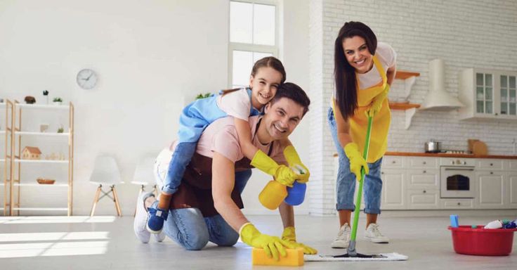 น้ำยาฆ่าเชื้อที่ใช้มาสามรุ่น: ประวัติศาสตร์ 90 ปีของ Dettol ในการปกป้องบ้าน