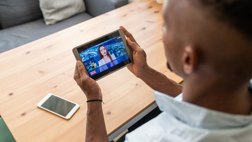 ดูซีรีส์ยาว ๆ ให้สนุกสุดเหวี่ยง: แนะนำเครื่องมือที่ช่วยให้คุณ Binge-Watch ได้ไม่มีสะดุด