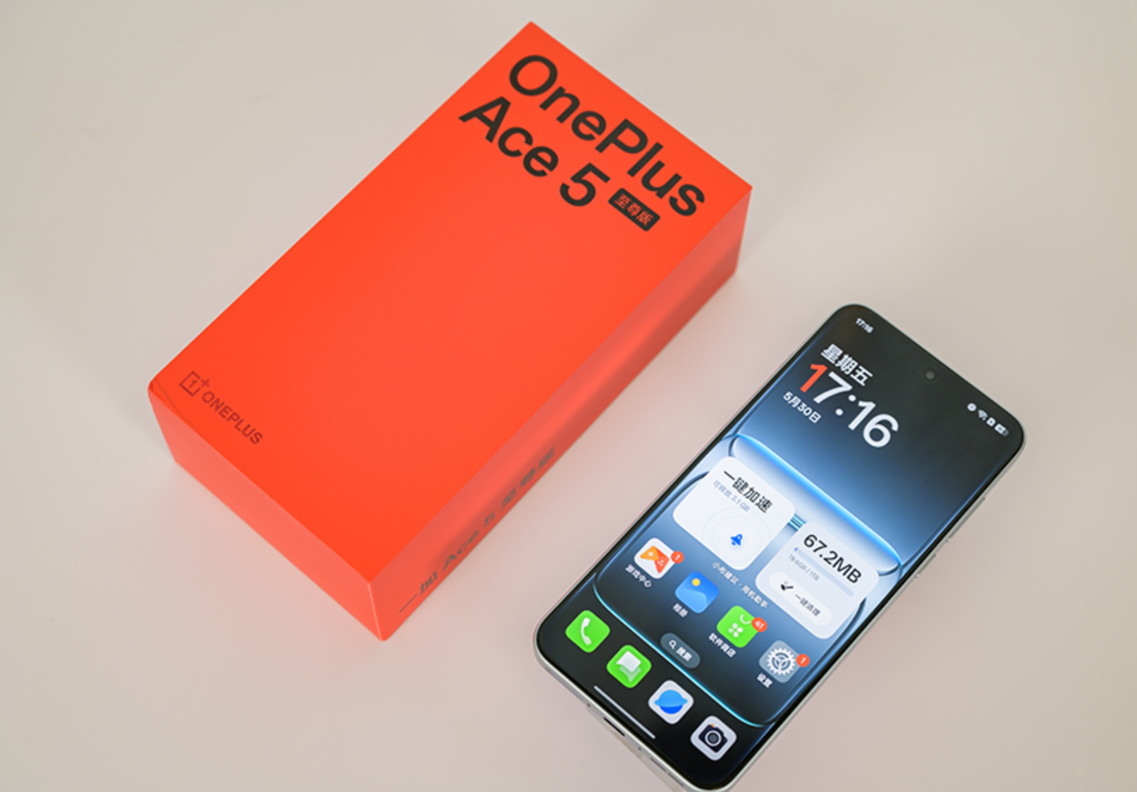 รีวิว OnePlus Ace 5 Extreme Edition: มือถือสำหรับเกมมเมอร์
