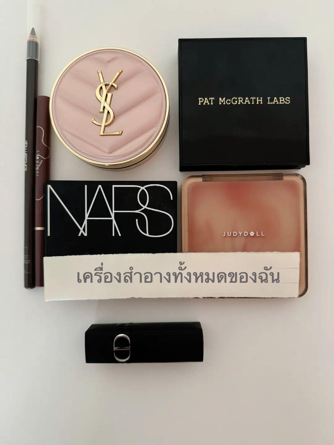 แนวคิดการแต่งหน้าแบบมินิมอลสำหรับชีวิตที่ยุ่งเหยิง 💼✨
