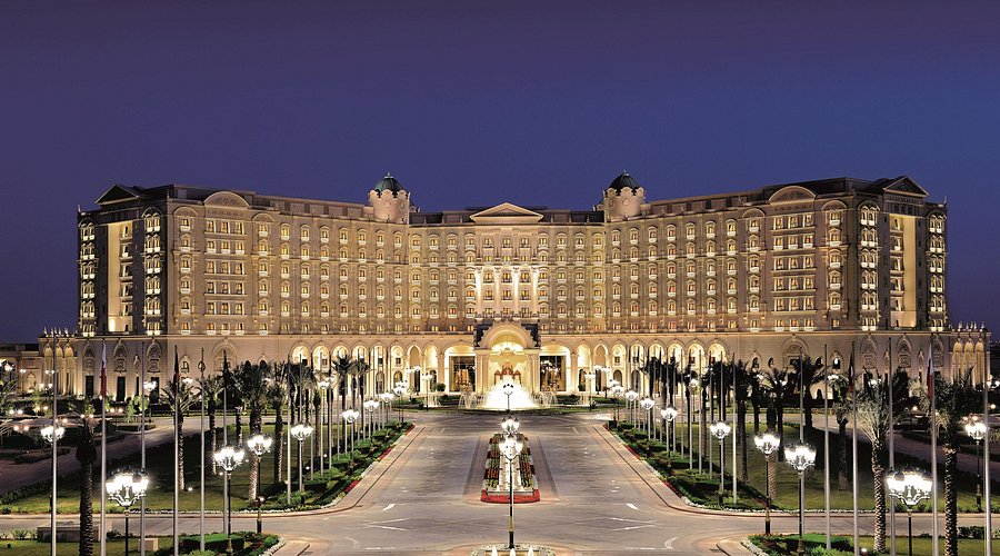 แบรนด์ในตำนาน |The Ritz Carlton: ซิมโฟนีแห่งตำนานแห่งความหรูหราและการบริการ