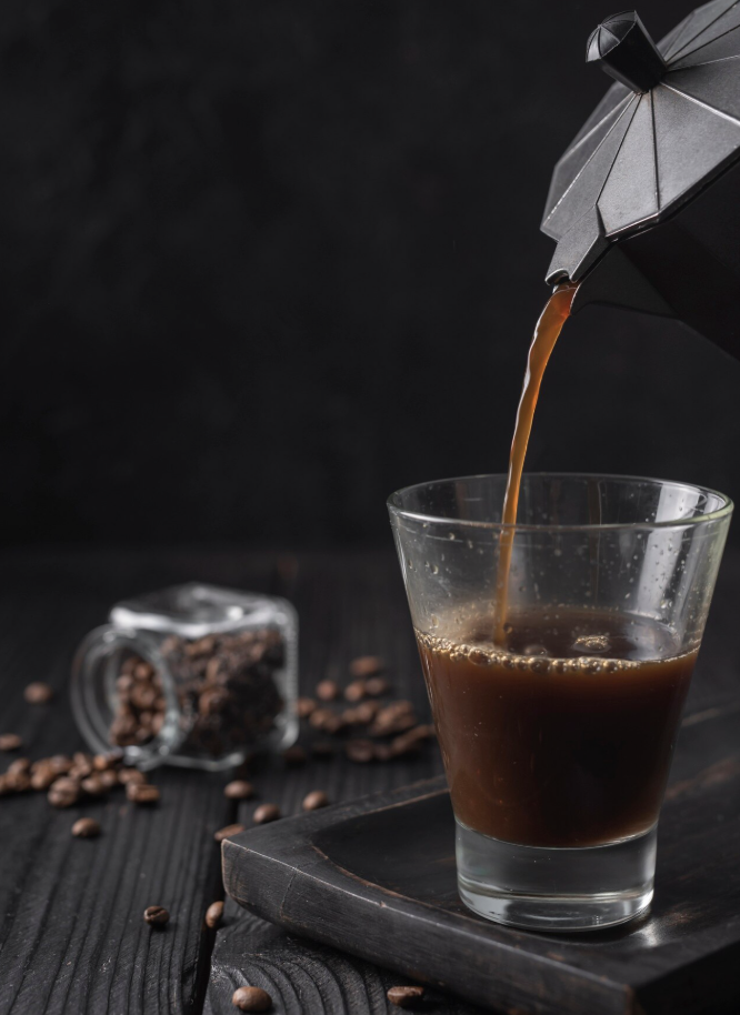 กาแฟ หรือแกฟะ ที่ทำให้ใจสั่น ทำไมบางคนดื่มกาแฟแล้วหัวใจเต้นแรง?