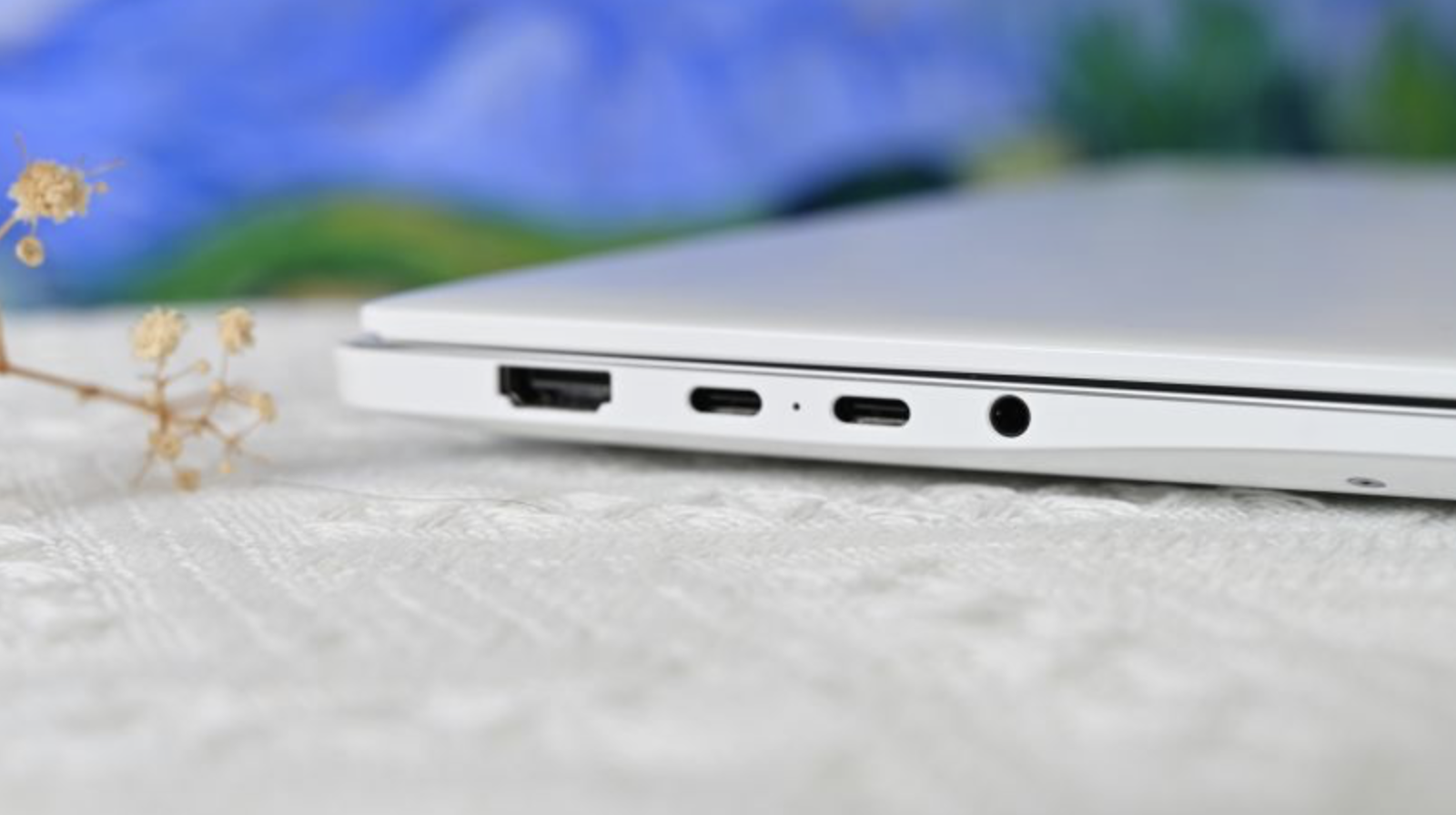 รีวิว Honor MagicBook Pro 14 ราคาต่ำกว่า 30,000 บาท ถือเป็นตัวเลือกที่ประหยัดและมีประสิทธิภาพระดับสูง