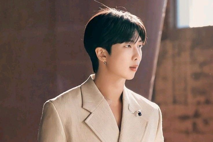 RM วง BTS ก้าวสู่เวทีโลกอีกครั้ง ศิลปิน K-Pop คนแรกบนเวที APEC Summit 2025