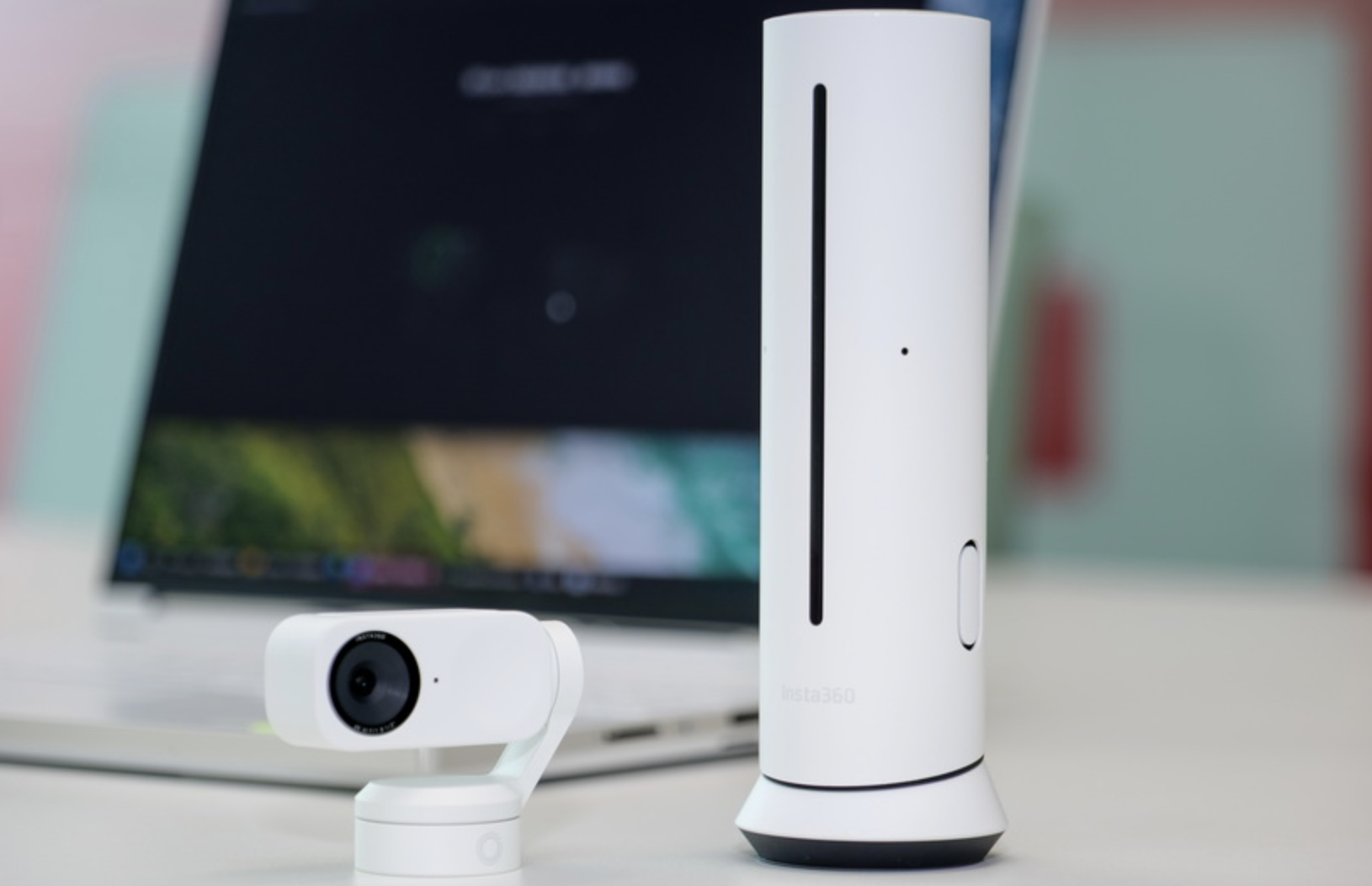 Insta360 Wave กล้องอัจฉริยะติดตามผู้พูดด้วย AI ที่เก็บทุกโมเมนต์ได้อย่างมือโปร 🎥✨