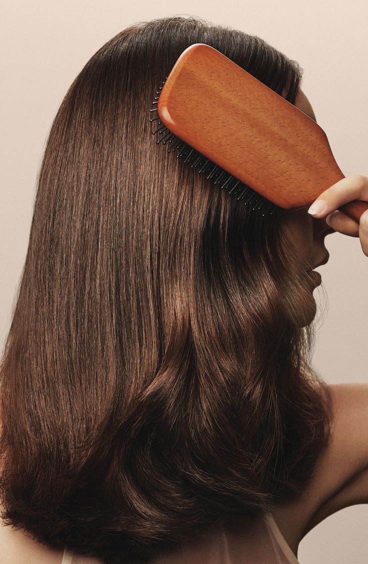 Haxon Boar-Bristle Hairbrush ไม่ใช่แค่หวี แต่เป็นประสบการณ์ดูแลผม