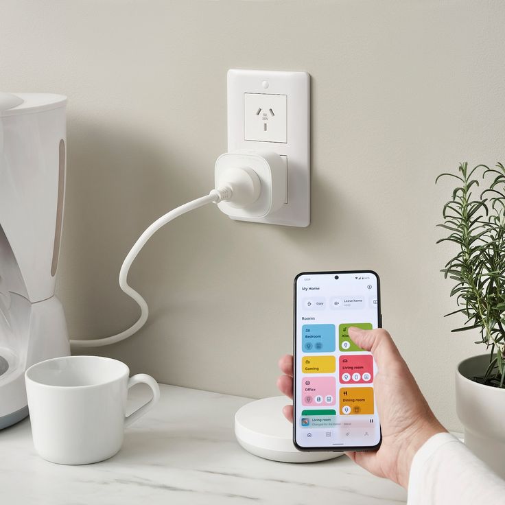 Smart Plug ควบคุมได้จากบนมือถือสุดล้ำ