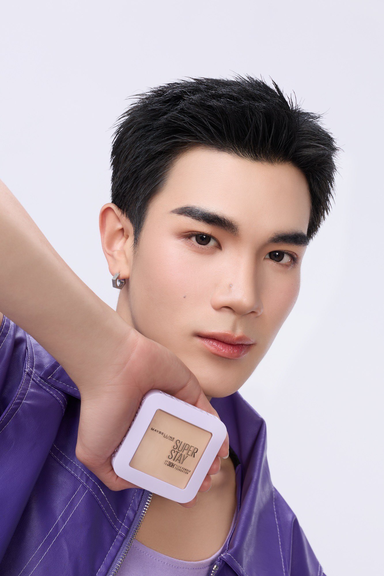 โฟร์ท ณัฐวรรธน์ ขึ้นแท่น FACE OF MAYBELLINE คนล่าสุด