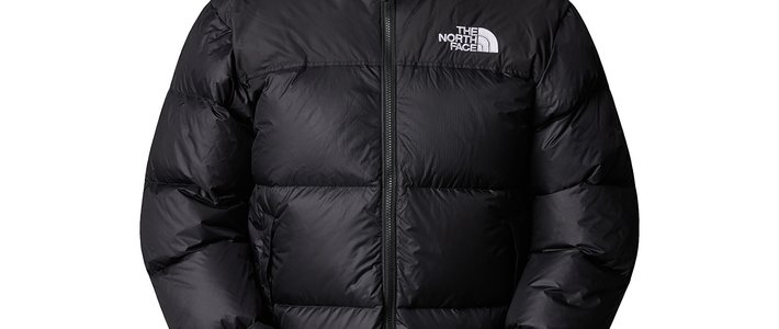 เสื้อกันหนาว THE NORTH FACE – อุ่นทน ลุยได้ทุกสภาพอากาศ ไอเทมที่สายท่องเที่ยวต้องมี!