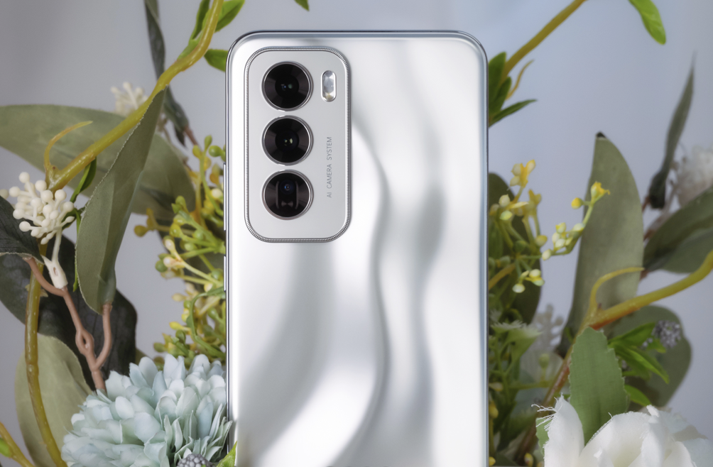 เผยโฉม OPPO Reno12 มาพร้อมดีไซส์สุดสวย