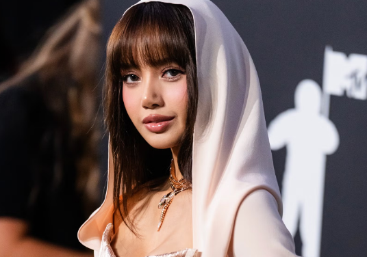 🌏 LISA ขึ้นแท่น Amazing Thailand Ambassador เมื่อเพชรเม็ดงามของไทยส่องประกายบนเวทีโลก