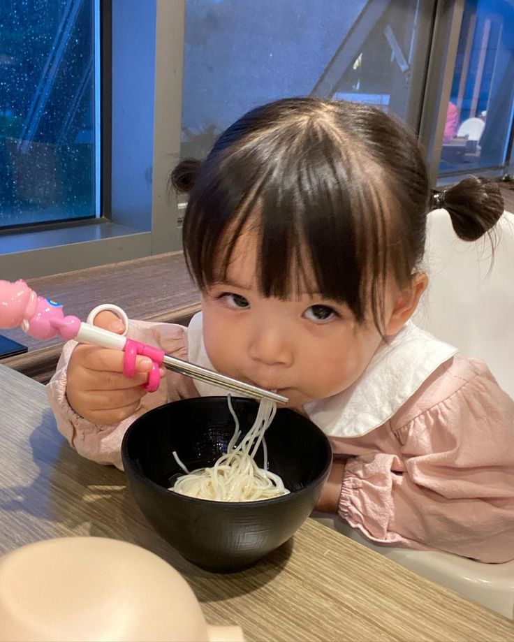 🍎 อาหารสำหรับเด็ก ที่มีคุณค่าและเหมาะสมกับวัย