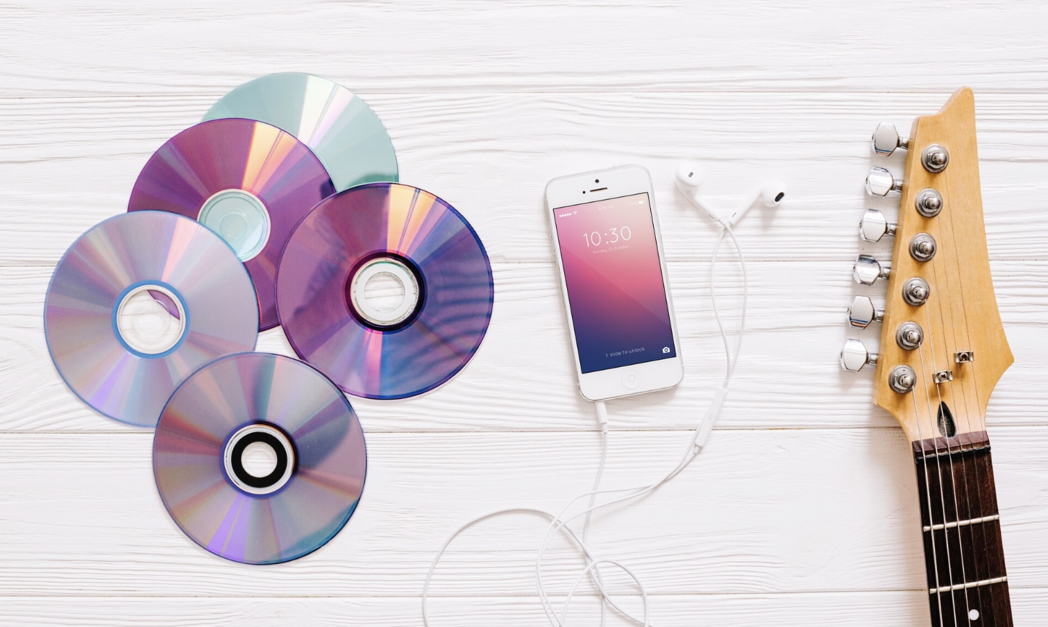 แผ่น CD หายไปไหน แล้วแฟลชไดร์ฟจะหายตามไปไหม?