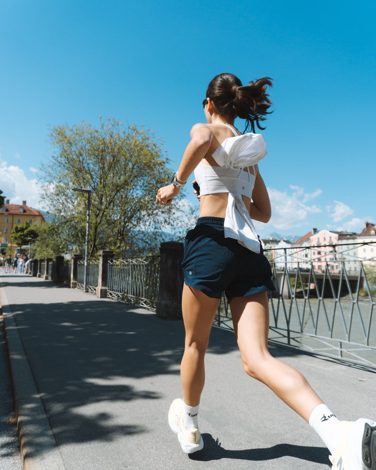 ออกไปวิ่งเป็นประจำ ช่วยให้ร่างกายสุขภาพดีขึ้น ผิวก็ดี ✨🏃♀️