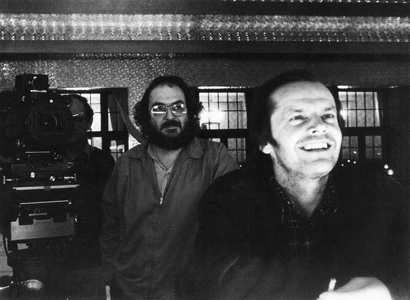 วิเคราะห์เชิงลึก | ทำไม The Shining (โดย Kubric) ถึงเป็นภาพยนตร์สยองขวัญบุกเบิกแห่งยุค 80