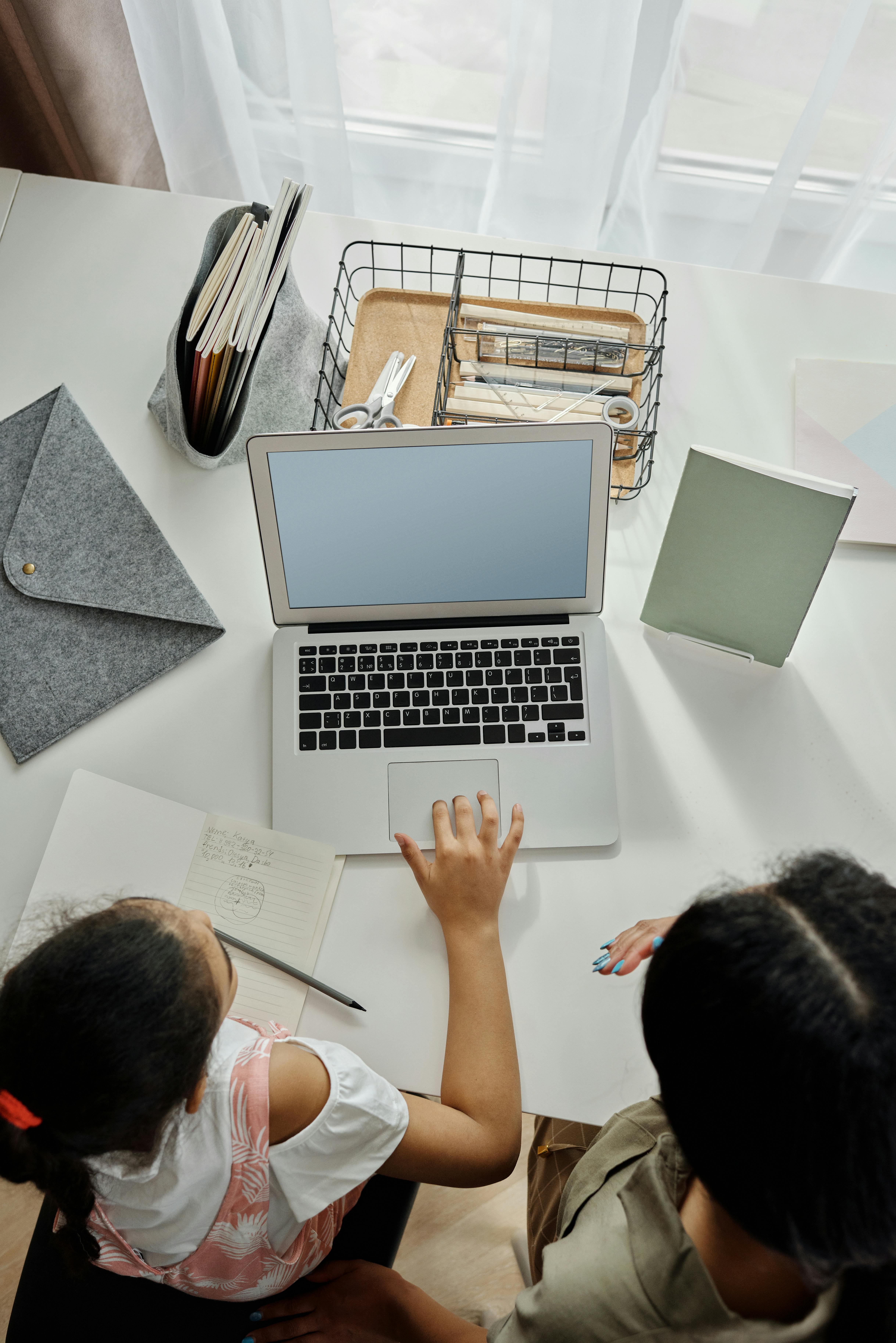 Macbook M4 สุดยอดชิปที่แรงที่สุดของโลก