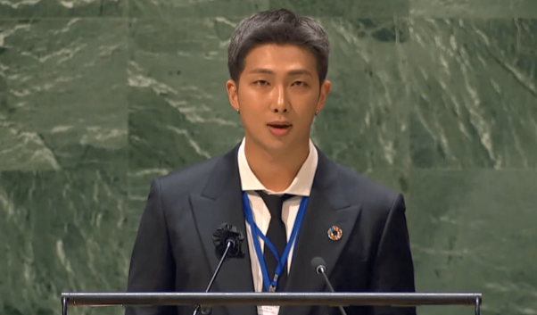 RM วง BTS ก้าวสู่เวทีโลกอีกครั้ง ศิลปิน K-Pop คนแรกบนเวที APEC Summit 2025