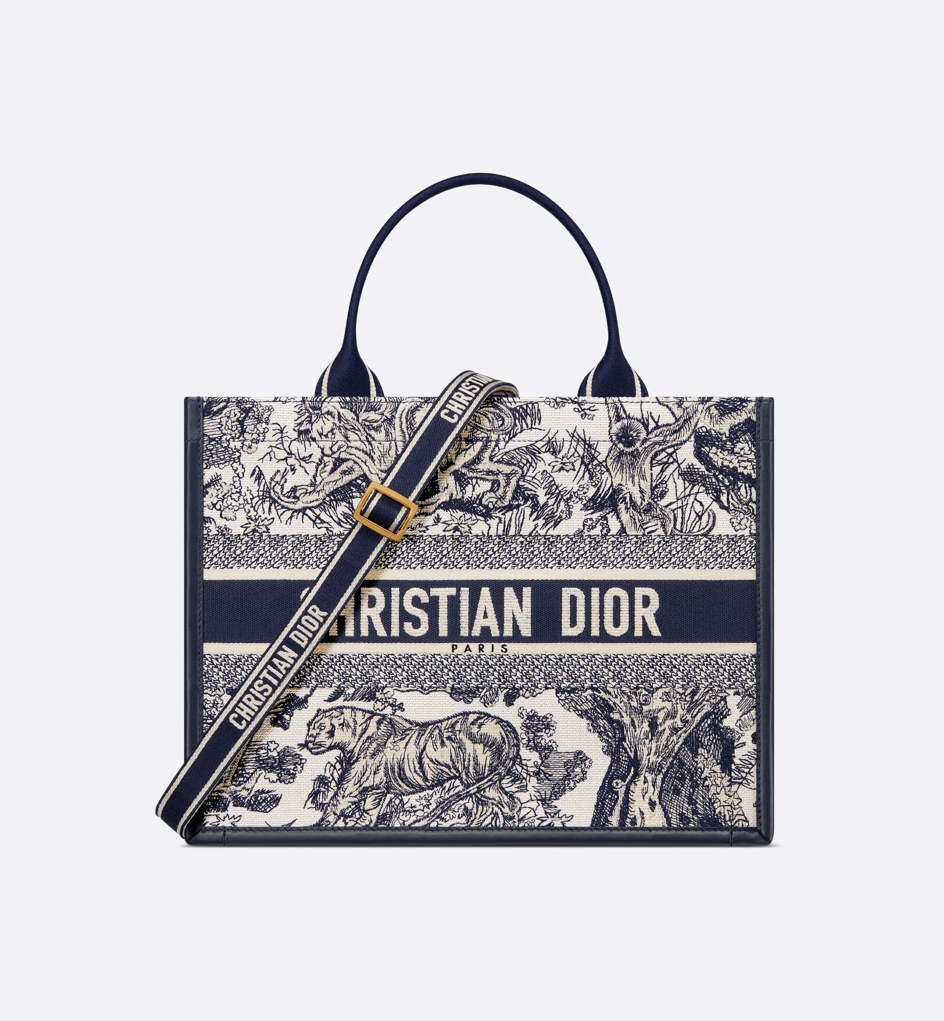 กระเป๋า tote bag ไอเทมที่ชาวแบกบ้านต้องมี!