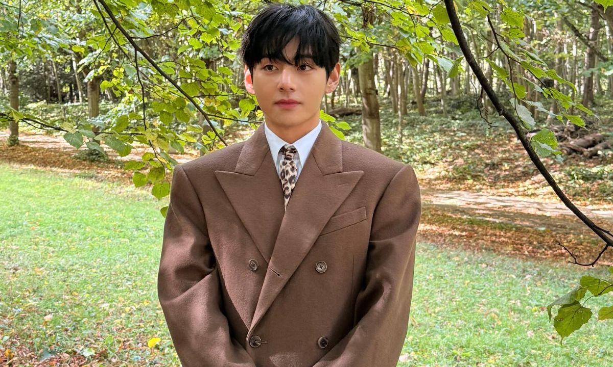 V แห่ง BTS สะเทือน Paris Fashion Week ศิลปิน K-Pop ที่ถูกพูดถึงมากที่สุดทั่วโลก